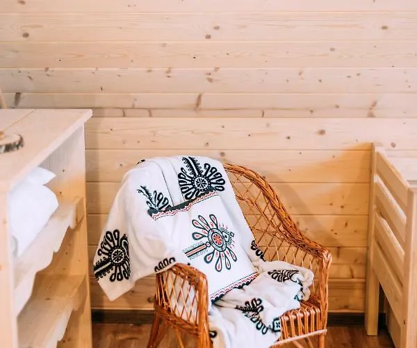 Czarna Owca Chalet